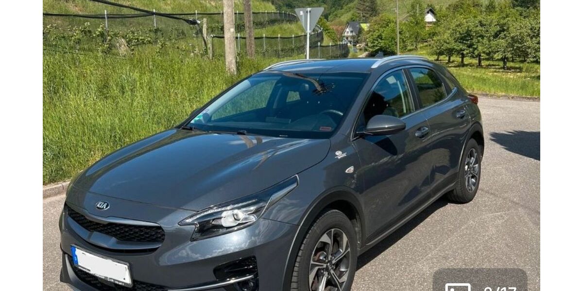 Kia XCeed 48.000 km 14.500 &euro; Offingen 89362