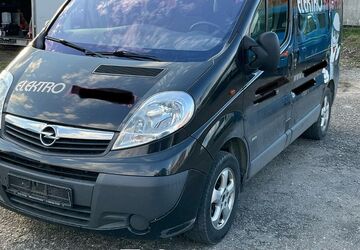 Opel Vivaro 215.000 km 5.990 &euro; Neu-Ulm 89231