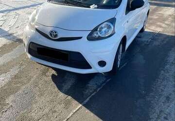 Toyota Aygo 50.000 km 4.200 &euro; Günzburg 89312