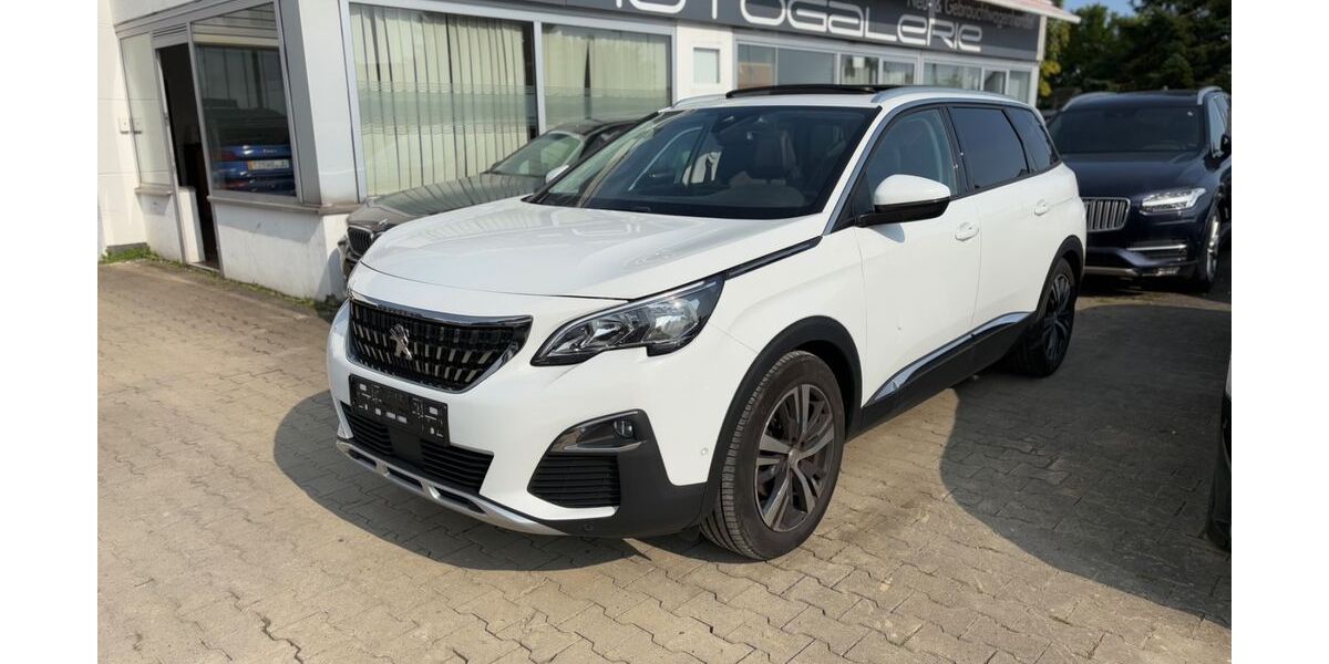 Peugeot 5008 116.000 km 16.990 &euro; Ulm-Jungingen 89081