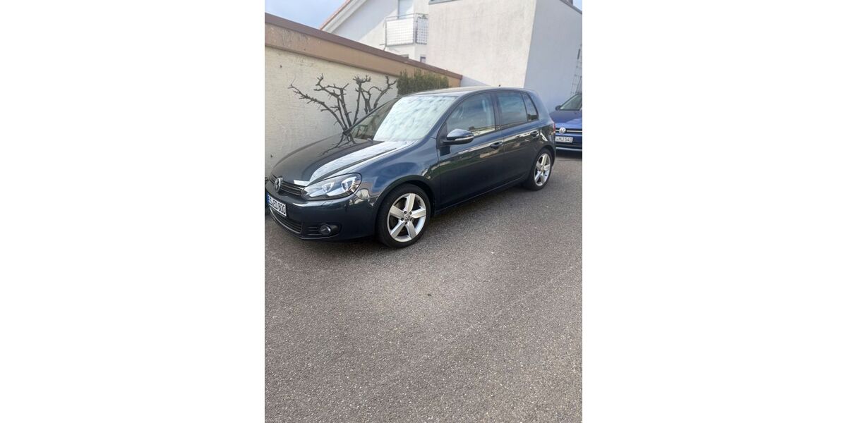 VW Golf 117.000 km 9.750 &euro; Ulm 89077