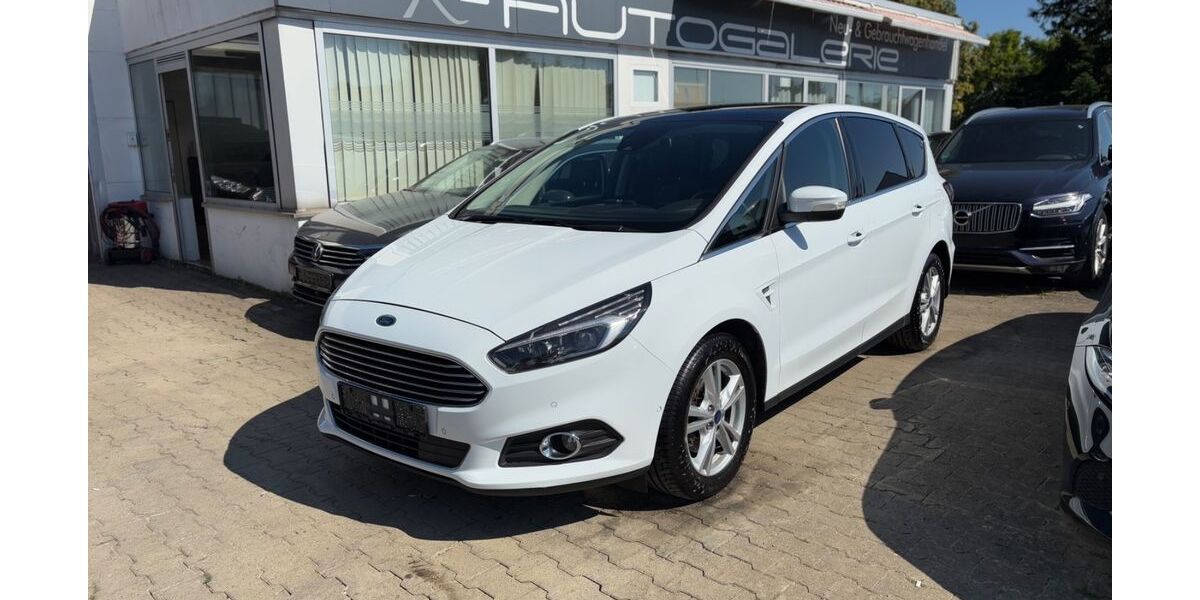 Ford S-Max 182.000 km 13.990 &euro; Ulm-Jungingen 89081