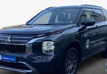 Mitsubishi Plug-in Hybrid Outlander 7.013 km 47.880 &euro; Neu-Ulm 89231