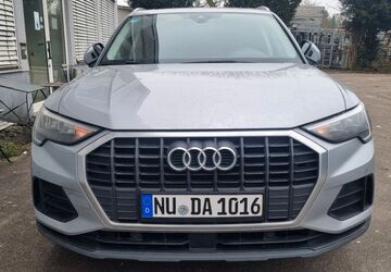 Audi Q3 220.000 km 16.999 &euro; Elchingen 89275