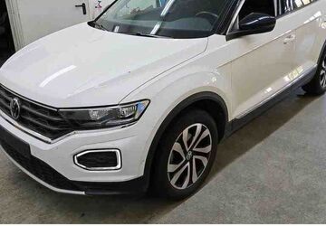 VW T-Roc 21.000 km 18.750 &euro; Schnürpflingen-Ammerstetten 89194