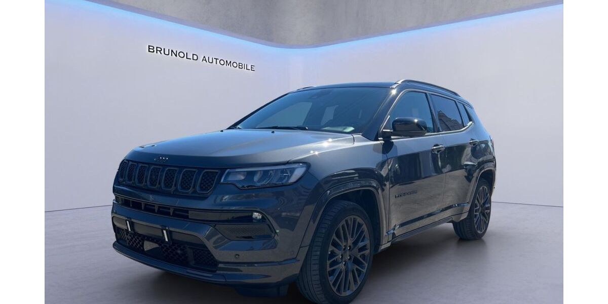 Jeep Compass 25.050 km 24.900 &euro; Ulm 89081