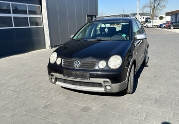 VW Polo Cross 198.000 km 2.700 &euro; Neu-Ulm 89210