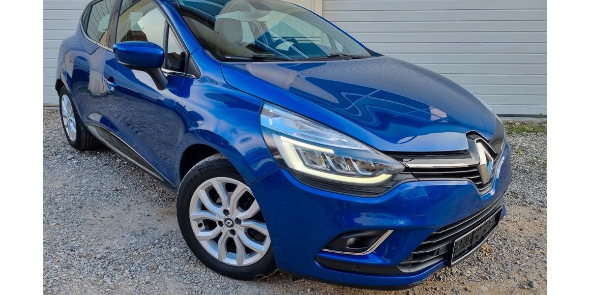 Renault Clio 142.210 km 9.999 &euro; Weißenhorn 89264