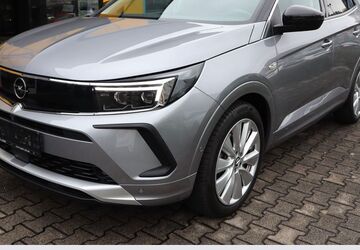 Opel Grandland (X) 33.000 km 23.980 &euro; Ulm 89073
