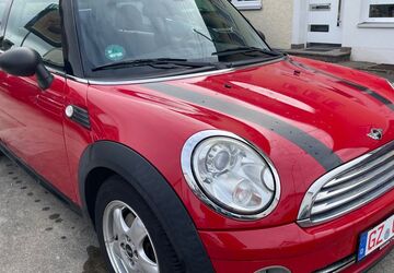Mini ONE 104.000 km 4.890 &euro; Ichenhausen-Hochwang 89335