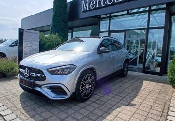 Mercedes-Benz GLA 180 6.000 km 41.900 &euro; Langenau 89129