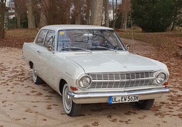 Opel Rekord 29.000 km 12.500 &euro; Ehingen 89584