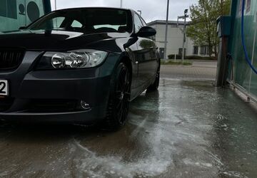 BMW 320 194.000 km 2.800 &euro; Senden 89250