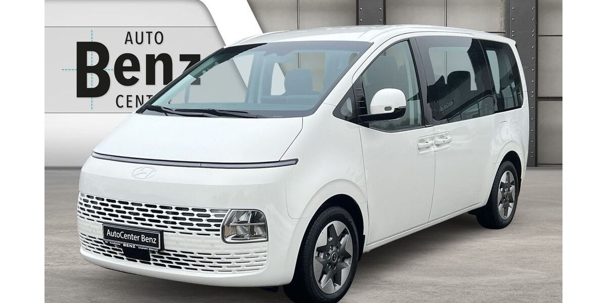 Hyundai STARIA 13.000 km 40.790 &euro; Laupheim 88471