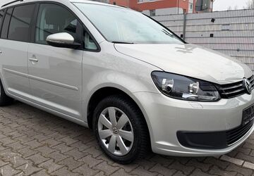 VW Touran 68.400 km 10.500 &euro; Ulm 89077