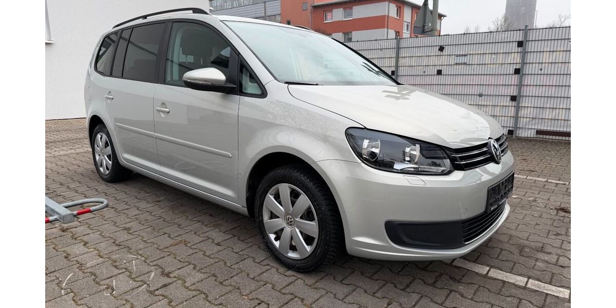 VW Touran 68.400 km 10.500 &euro; Ulm 89077