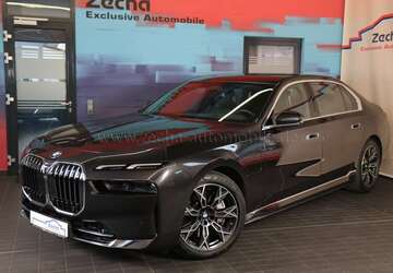 BMW 750 5.200 km 96.999 &euro; Kötz 89359