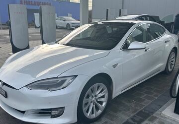 Tesla Model S 261.000 km 22.900 &euro; Weissenhorn 89284
