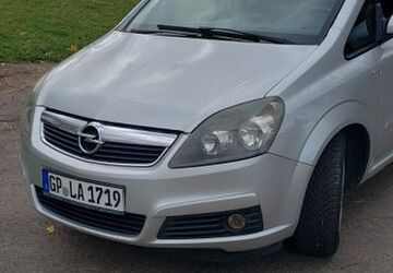 Opel Zafira 166.000 km 4.400 &euro; Geislingen 73312