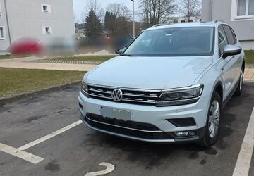 VW Tiguan 160.440 km 25.000 &euro; Neu-Ulm 89231