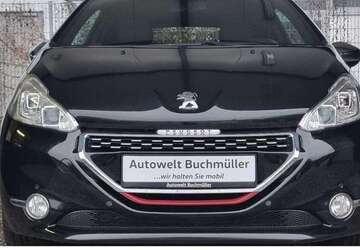 Peugeot 208 104.911 km 9.490 &euro; Nersingen 89278