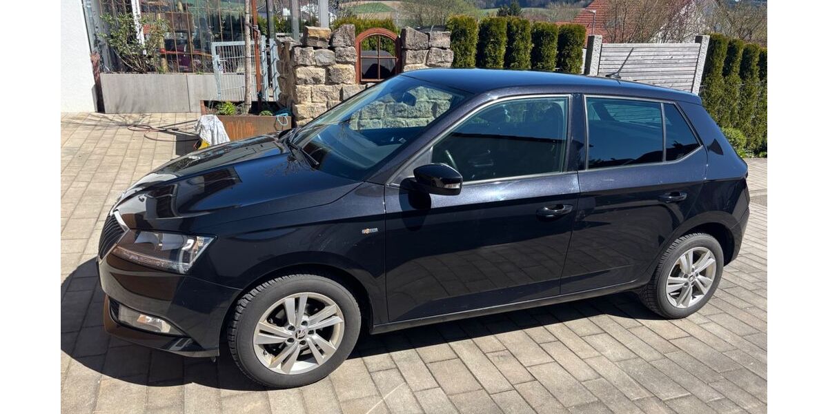 Skoda Fabia 104.000 km 8.000 &euro; Wain 88489