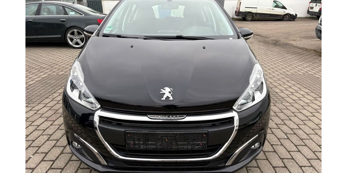 Peugeot 208 100.463 km 6.300 &euro; Ulm 89079