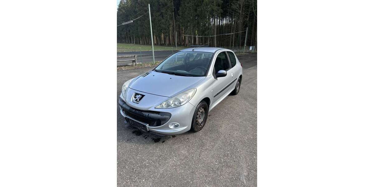 Peugeot 206 145.000 km 2.900 &euro; Ichenhausen 89335