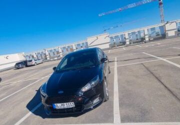 Ford Focus 90.000 km 16.500 &euro; Ulm 89075