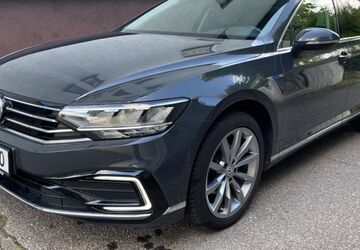 VW Passat 93.000 km 19.990 &euro; Neu-Ulm (Pfuhl) 89233
