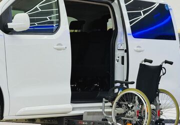 Peugeot Traveller 47.000 km 36.900 &euro; Ulm 89077