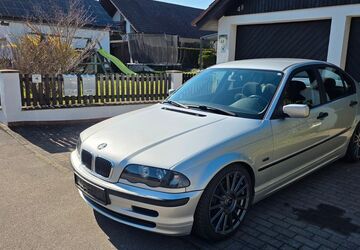 BMW 316 152.000 km 2.850 &euro; Laupheim 88471