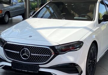 Mercedes-Benz E 200 3.900 km 69.850 &euro; Weißenhorn 89264