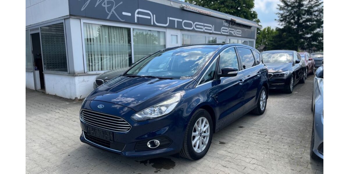 Ford S-Max 140.000 km 11.990 &euro; Ulm-Jungingen 89081