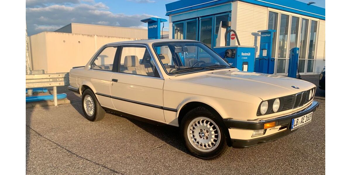 BMW 320 112.500 km 8.899 &euro; Blaustein 89134