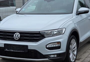 VW T-Roc 229.000 km 13.999 &euro; Elchingen 89275