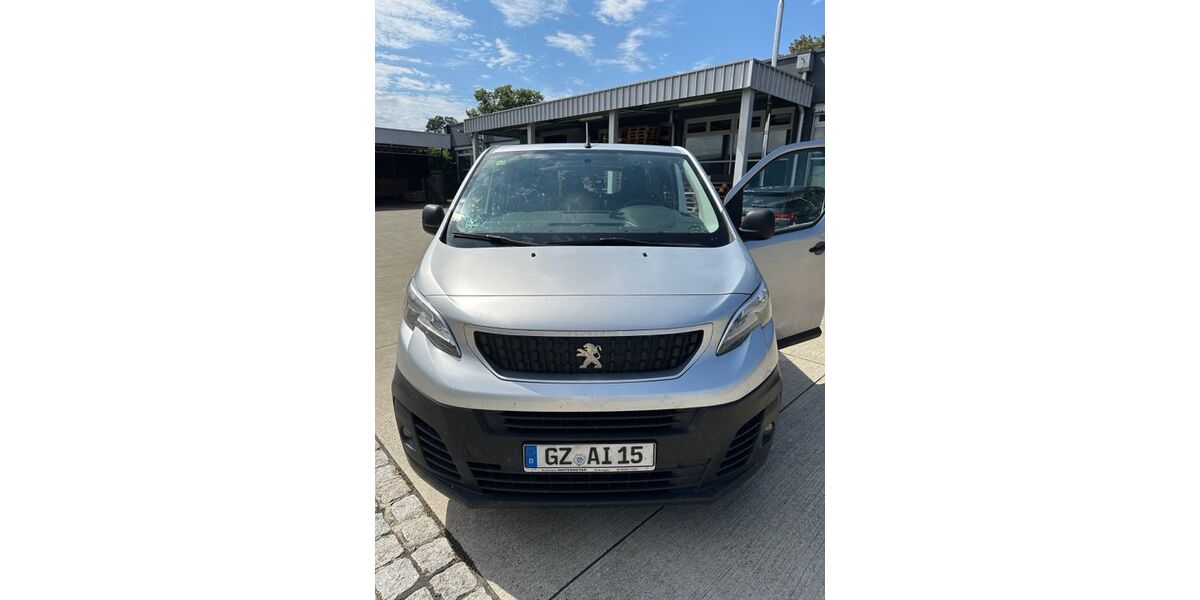 Peugeot Traveller 88.000 km 12.500 &euro; Leipheim 89340