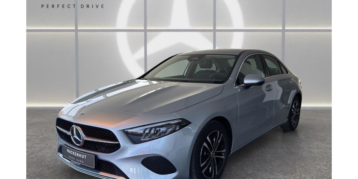 Mercedes-Benz A 180 3.775 km 29.900 &euro; Ulm 89077