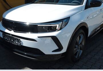 Opel Grandland (X) 14.500 km 23.490 &euro; Ulm 89073
