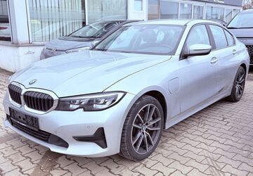 BMW 330 145.000 km 20.990 &euro; Ulm-Jungingen 89081