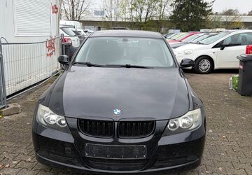 BMW 318 210.000 km 1.500 &euro; Neu-Ulm 89231