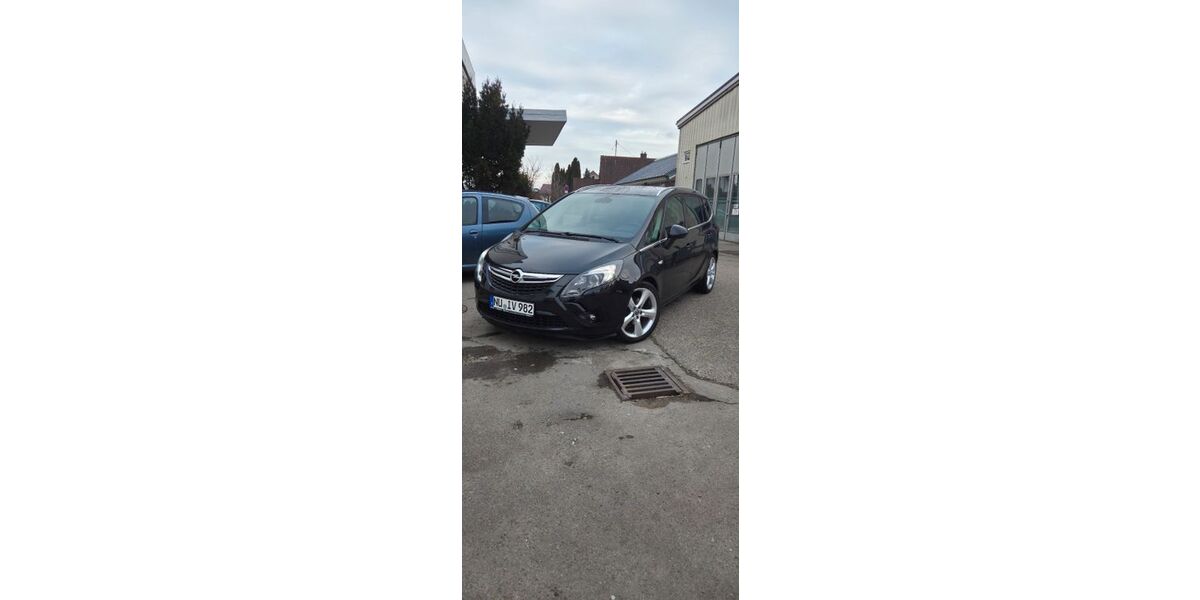 Opel Zafira Tourer 150.000 km 7.999 &euro; Vöhringen 89269