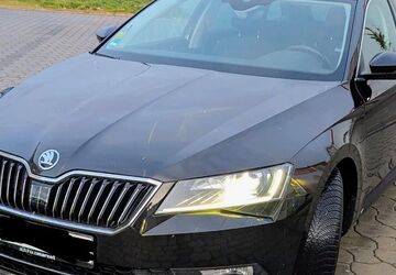 Skoda Superb 125.200 km 15.500 &euro; Langenau 89129