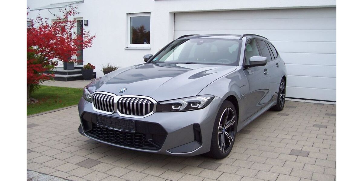 BMW 330 181.600 km 23.890 &euro; Vöhringen 89269