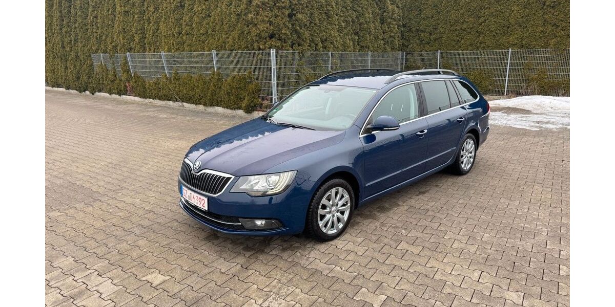 Skoda Superb 317.800 km 6.290 &euro; Kötz 89359