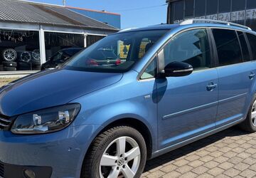 VW Touran 211.336 km 5.399 &euro; Ulm 89079