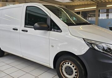 Mercedes-Benz Vito 239.000 km 15.490 &euro; Berghülen 89180