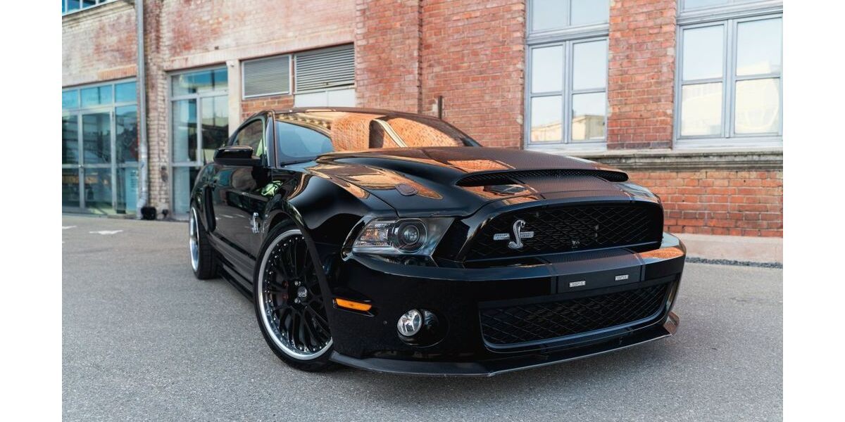 Ford Mustang 18.260 km 79.900 &euro; Nersingen 89278