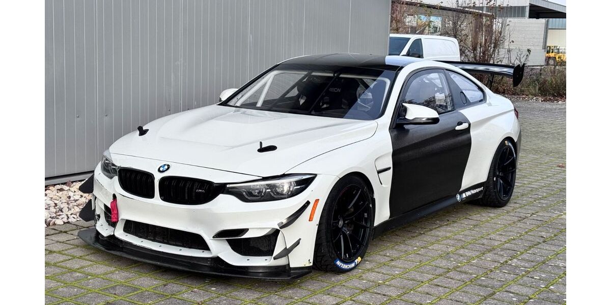 BMW M4 12.300 km 99.900 &euro; Ulm 89081