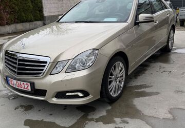 Mercedes-Benz E 350 149.000 km 8.850 &euro; Senden 89250